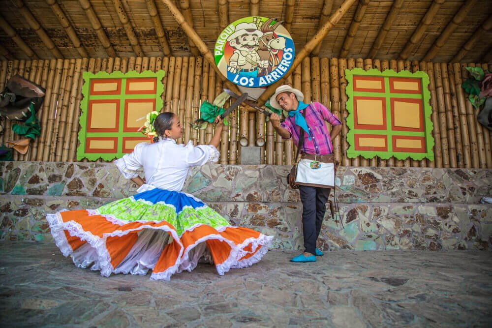 baile-con-machetes-en-el-quindio