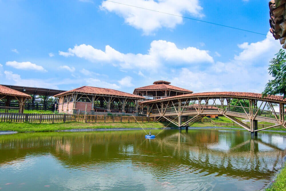 construccion-colonial-parque