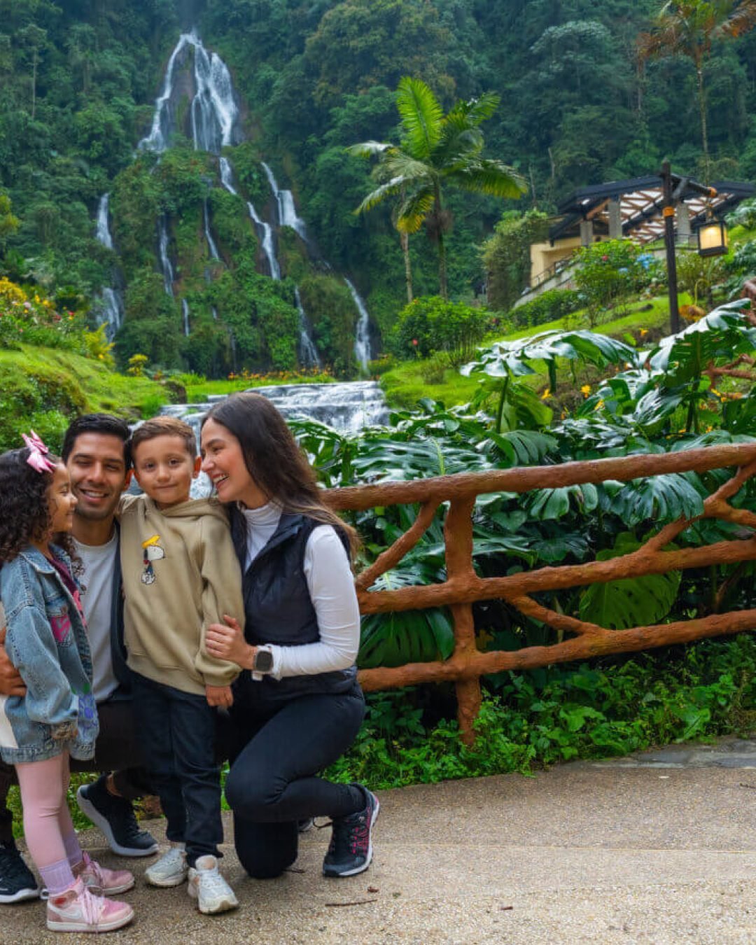 DSC09385-edited-1-1536x864
